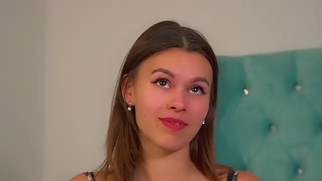 PollyLanders Live XXX Chat