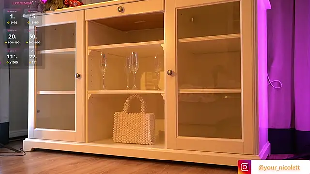 Chat XXX ao vivo de Your_Nicolett