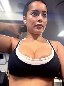 Risky_Workouts Webcamshow