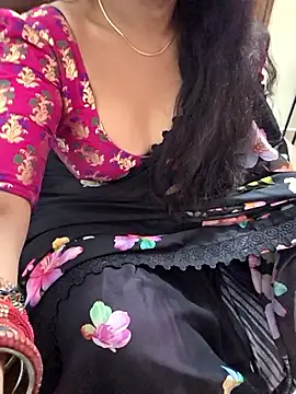 Roja-Telugu777's Webcam Show