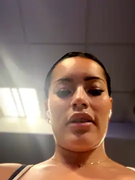 Chat XXX ao vivo de Risky_Workouts