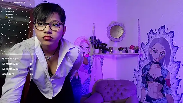 ilayra_smith Adlı Modelin Canlı XXX Sohbeti