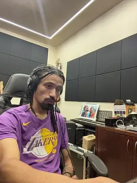 FavelaDaddyCum's Webcam Show