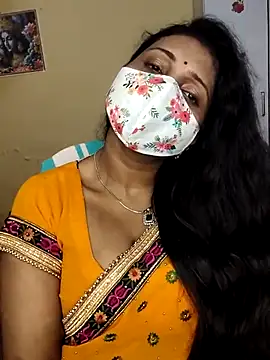 Hotty_Kavita: онлайн-секс-чат