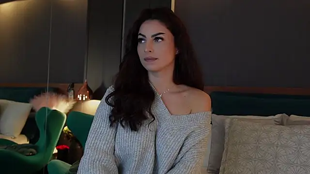 EmilyTrix: онлайн-секс-чат