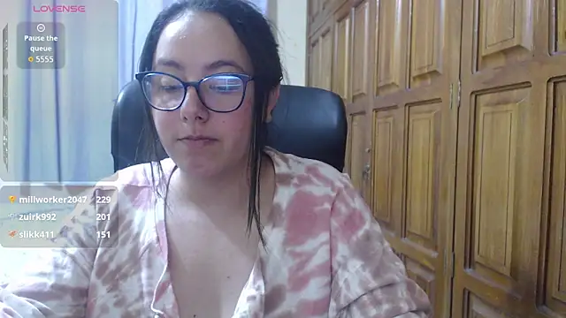 Venus_cat_'s Live XXX Chat