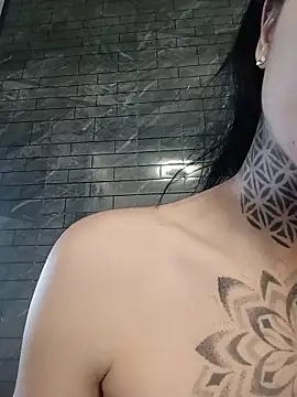 Porcellina181's Live XXX Chat