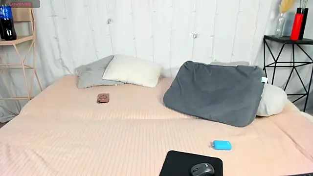 andyyzzz Live XXX-chat