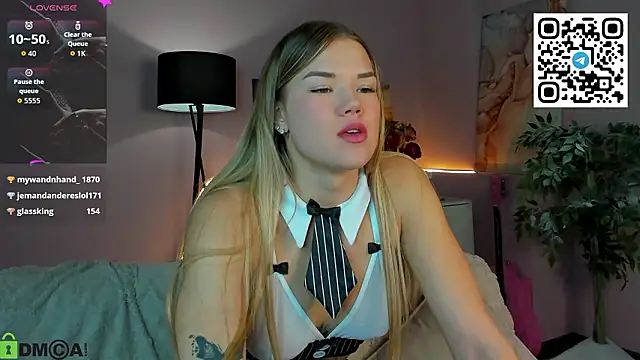 XXX chat uživo modela CherryLexi_