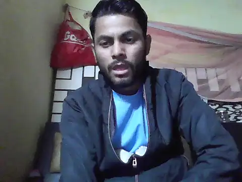 Stubborndesiboy Live XXX-chat