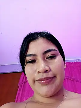 LunaaRosse 现场XXX聊天