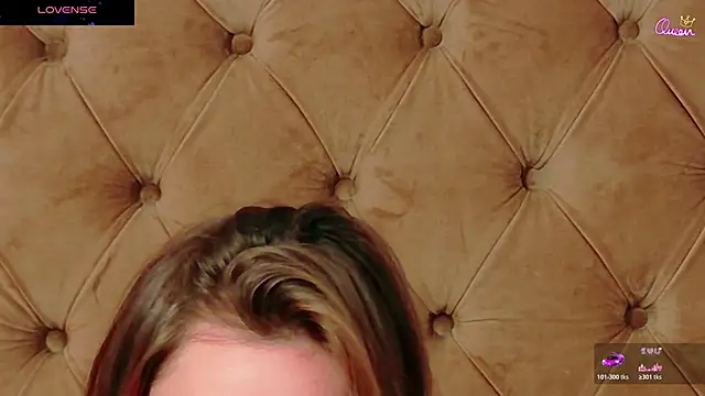 XXX chat uživo modela CoraVex