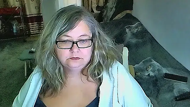 sex2 Adlı Modelin Canlı XXX Sohbeti