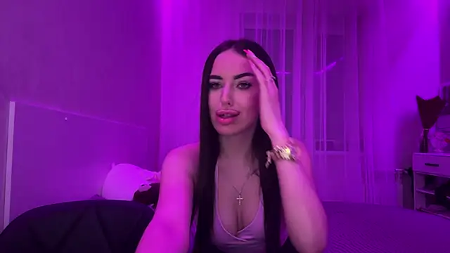 QueenGelik's Live XXX Chat