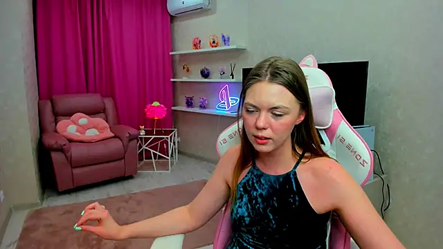 Strawberrye's Live XXX Chat