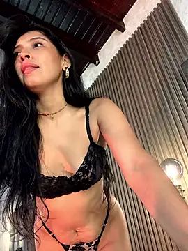 BrigitteVons: онлайн-секс-чат