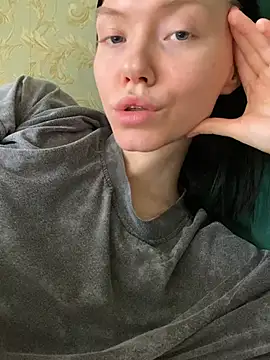 Lisaaa_Alisa – Naživo XXX chat