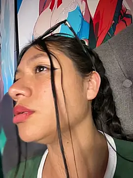 Im_Little: онлайн-секс-чат