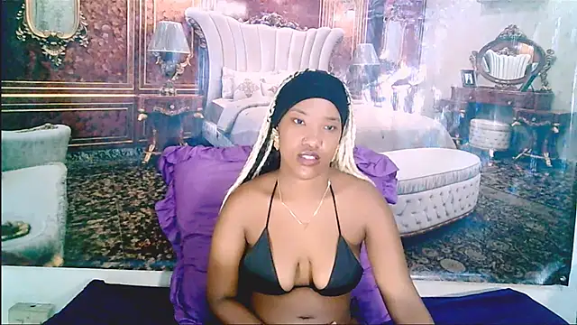 EroticSexyPrada – Naživo XXX chat