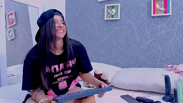 ViictoriiaSaenz – Naživo XXX chat