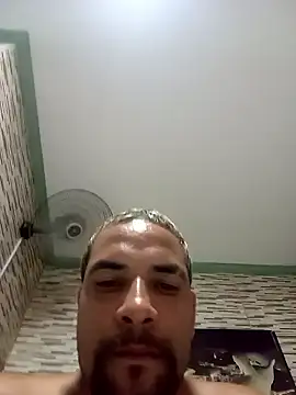 XXX chat uživo modela TomaJek55