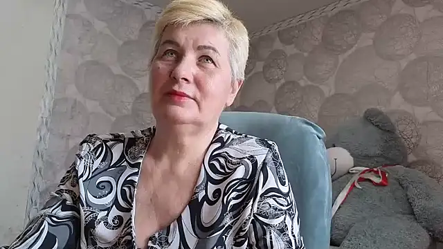 NicoleOlla – Naživo XXX chat