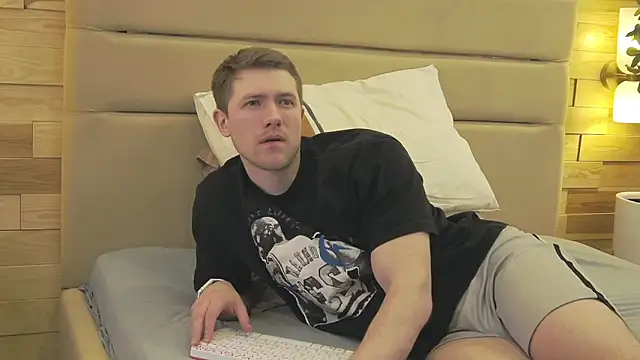 EthanPinkman's Live XXX Chat