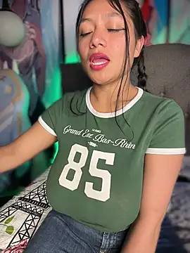 Im_Little – Naživo XXX chat