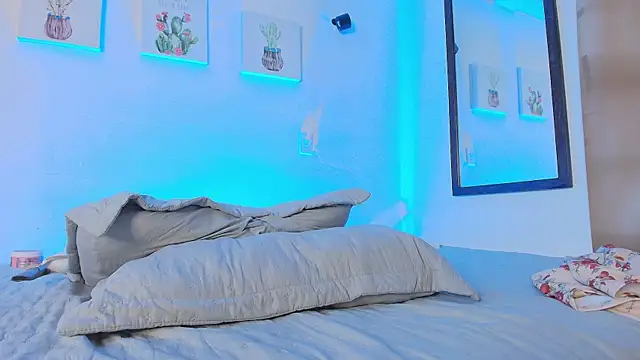 Онлайн чат XXX Natalie_Heather