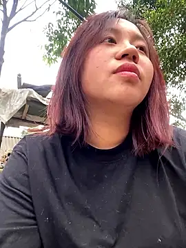 maianhcute 现场XXX聊天