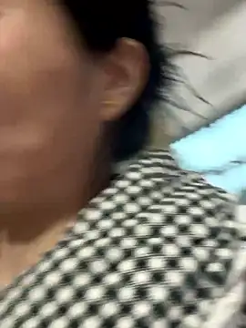 buusoom élő XXX-chatje