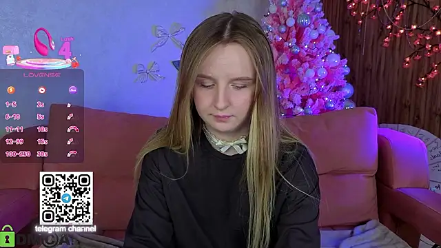 Rina_Panicn Live XXX chat