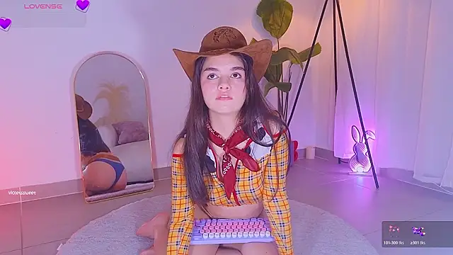 violetssweet – Naživo XXX chat