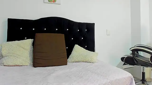 chris_evans27 – Naživo XXX chat