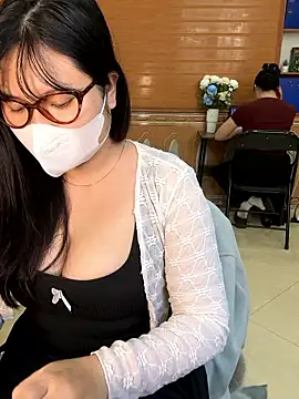 Chat XXX Live hide_from_colleagues