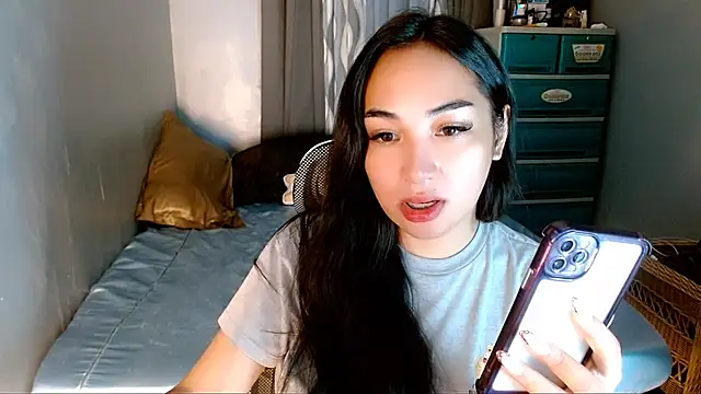 دردشة SweetLilly_18 الجنسية المباشرة