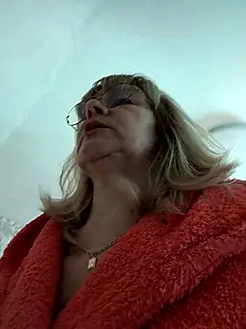 gentleblonde live XXX chat