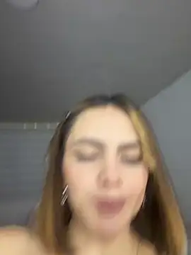 Lorraine_Leon élő XXX-chatje