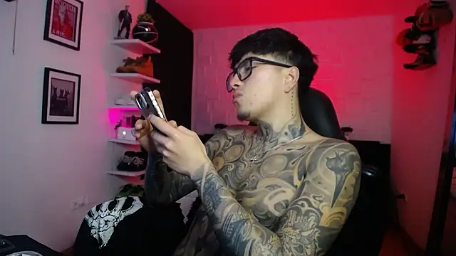 jung_dragon: вебкам-шоу