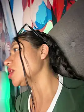 Chat XXX Live Im_Little