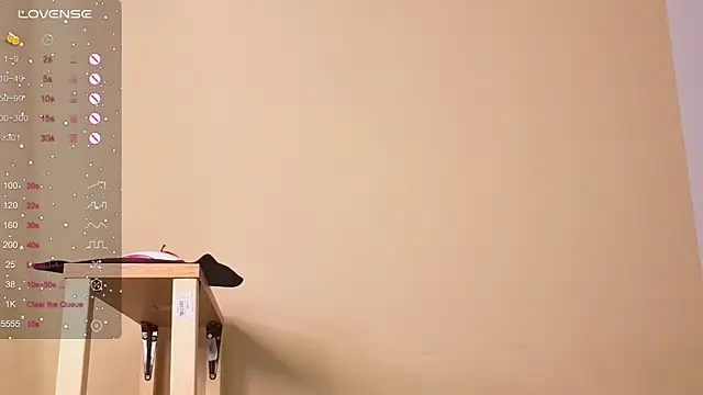 Chat XXX Live Fit_Brunette_