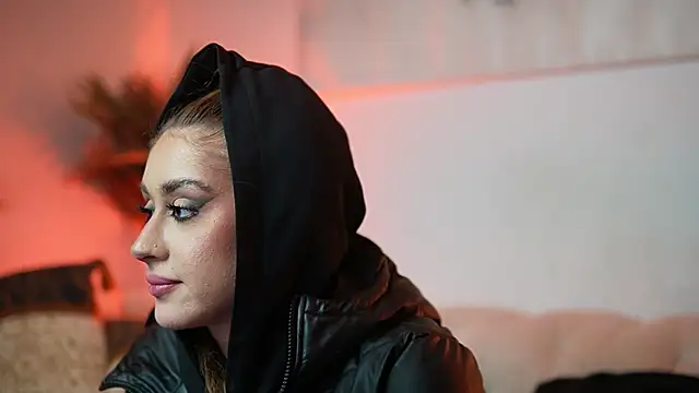 XXX chat uživo modela AileenKiss