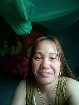 cutebobi élő XXX-chatje