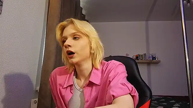 AuraNevera লাইভ XXX চ্যাট