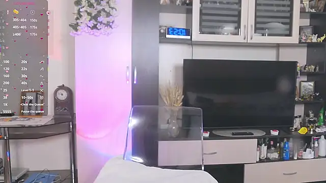 SheilaRyan live XXX chat