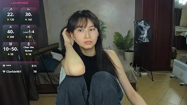 Chatroom XXX en direct de SheilaRare