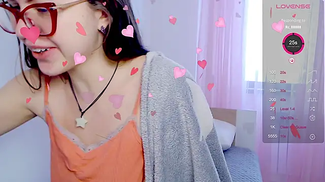 Chatroom XXX en direct de Sarah_HS