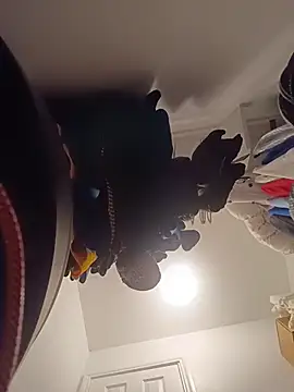 CumDumpPig83's Webcam Show