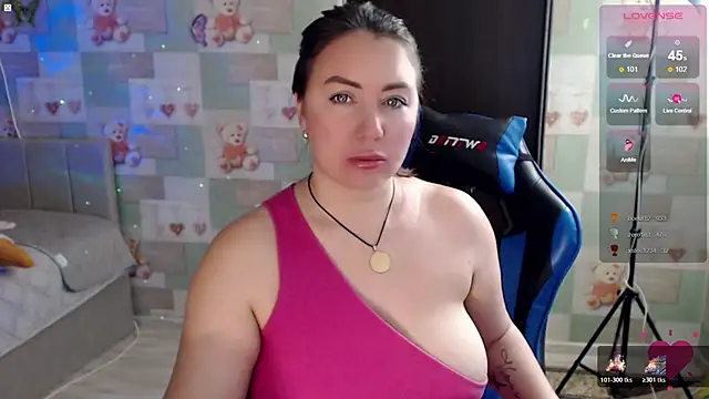 Korolek12's Live XXX Chat