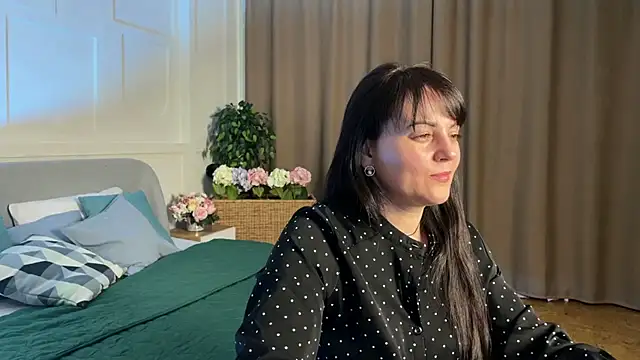 _SilkyShadow_のライブXXXチャット